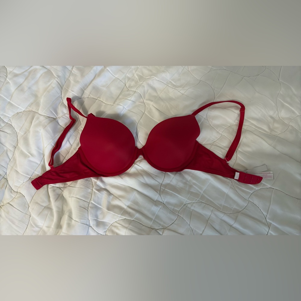 Victoria Secret PINK RED BRA